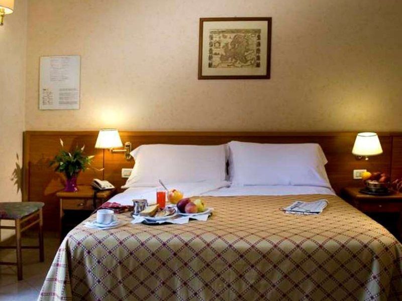 Hotel Delle Muse Рим Екстериор снимка